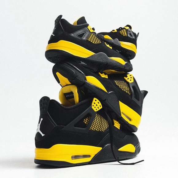 JORDAN | air jordan 4 retro "thunder" sneakers - Picture 1 of 14